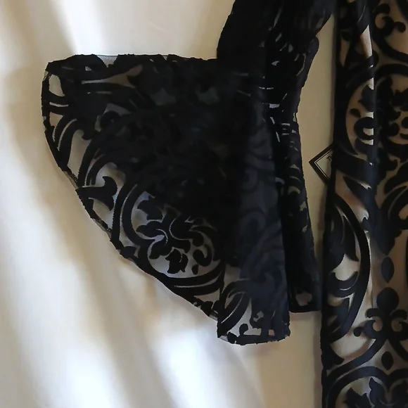 MSK SZ 12 Mesh Overlay Bell Sleeve Dress NWT - Picture 4 of 5